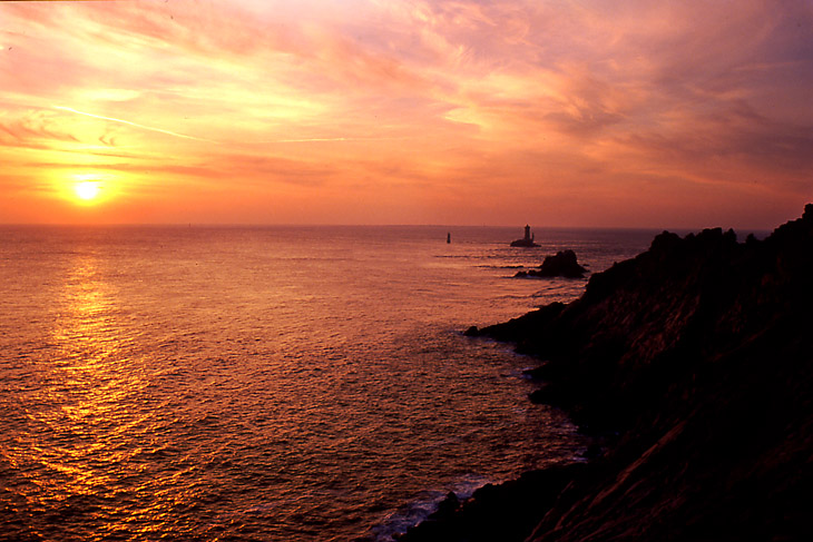 Nuit_62_Pointe du Raz_© Joseph Guégan.jpg